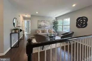 205 Castleton Ct, Pennington, NJ 08534 - Photo 1
