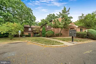 905 Meadow Woods Ln, Lawrence Township, NJ 08648 - Photo 1