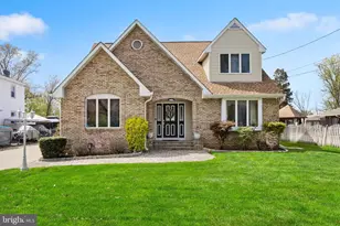 163 Bunting Ave, Hamilton Township, NJ 08611 - Photo 1