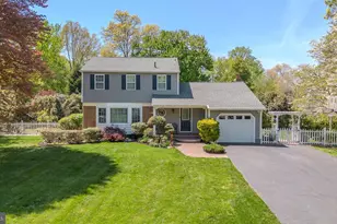 6 Millstone Dr, Cranbury Township, NJ 08512 - Photo 1