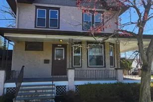 1072 Parkway Ave, Ewing Township, NJ 08628 - Photo 1