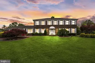 16 Providence Dr, Princeton Junction, NJ 08550 - Photo 1