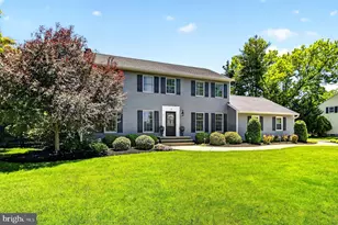 5 Fairway Dr, West Windsor Township, NJ 08550 - Photo 1