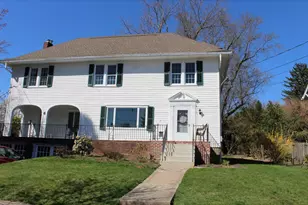 8 Hamilton Ave, Hopewell Township, NJ 08525 - Photo 1