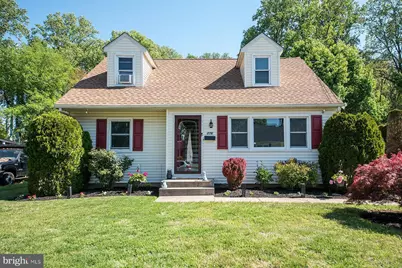 276 Clamer, Ewing Township, NJ 08628 - Photo 1