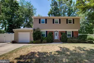 11 Whitemarsh Dr, Lawrenceville, NJ 08648 - Photo 1