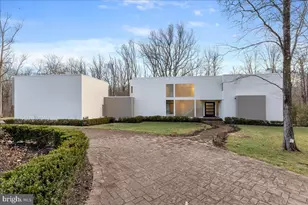 230 Brooks Bend, Princeton, NJ 08540 - Photo 1