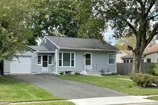 895 Lower Ferry Rd, Ewing Township, NJ 08628 - Photo 1