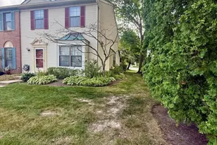 9 Latta Ct, Lawrenceville, NJ 08648 - Photo 1