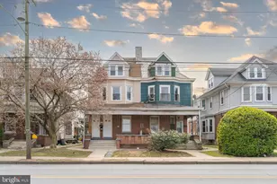 723 Hamilton Ave, Trenton, NJ 08629 - Photo 1