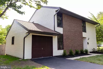 2 Enfield Drive, East Windsor Township, NJ 08520 - Photo 1