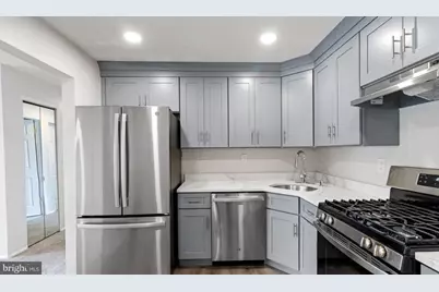 42 Mendrey Court, Trenton, NJ 08648 - Photo 1