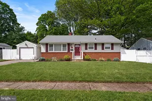 17 Shelley Ln, Hamilton Township, NJ 08690 - Photo 1