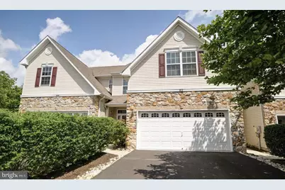 42 Haddon Court, Pennington, NJ 08534 - Photo 1