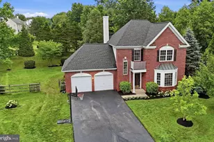 5 Rumson Ct, Pennington, NJ 08534 - Photo 1