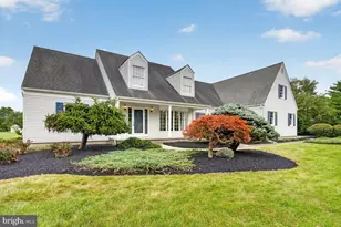 17 Huntington Dr, Princeton Junction, NJ 08550 - Photo 1