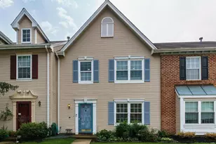 364 Hadleigh Ln, North Brunswick Township, NJ 08902 - Photo 1