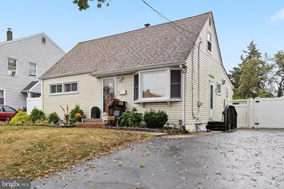 31 Hull Drive, Edison, NJ 08817 - Photo 1