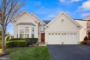 9 Bellingham Dr, Kendall Park, NJ 08824 - Photo 1