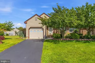 11B John Hancock, Monroe Township, NJ 08831 - Photo 1