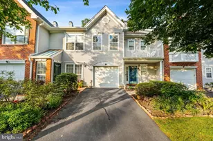 8 Henry Ct, Plainsboro Township, NJ 08536 - Photo 1