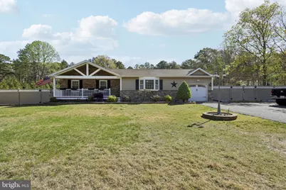 922 W Commodore Boulevard, Jackson, NJ 08527 - Photo 1