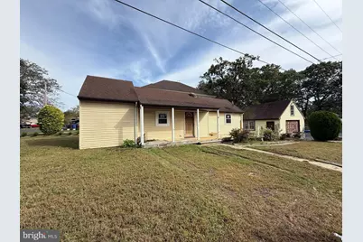 202 Morris Boulevard, Toms River, NJ 08753 - Photo 1