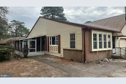 5 Pembroke La, Whiting, NJ 08759 - Photo 1