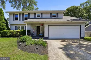 92 Hollybrook Dr, Tuckerton, NJ 08087 - Photo 1