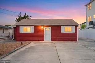 107 E Dory Dr, Tuckerton, NJ 08087 - Photo 1