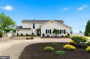 180 Country Club Blvd, Tuckerton, NJ 08087 - Photo 1