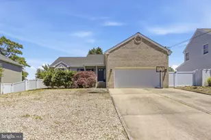 515 Coral Ln, Manahawkin, NJ 08050 - Photo 1