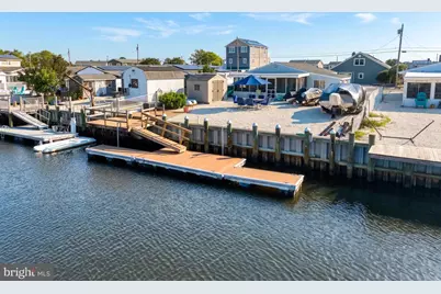 14 S Los Angeles Drive, Tuckerton, NJ 08087 - Photo 1