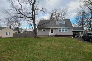 14 Darwin, Franklin Township, NJ 08873 - Photo 1