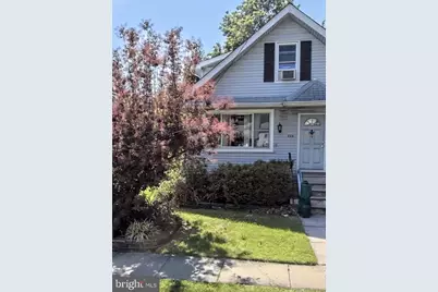 206 Amsterdam Avenue, Roselle, NJ 07203 - Photo 1
