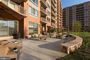 2700 Dorr Ave Ave N, Fairfax, VA 22031 - Photo 25