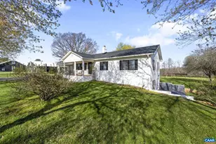 912 Shores Rd, Palmyra, VA 22963 - Photo 7