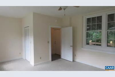 730 Canal St, Scottsville, VA 24590 - Photo 9