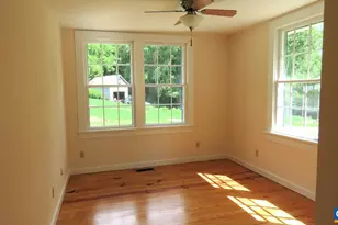 730 Canal St, Scottsville, VA 24590 - Photo 15