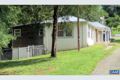 730 Canal St, Scottsville, VA 24590 - Photo 1