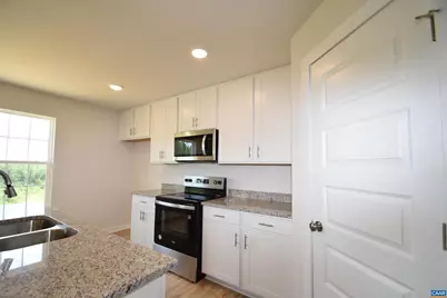 219 Riva Way, Palmyra, VA 22963 - Photo 7