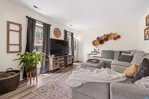 366 St Ivy Ave, Troy, VA 22974 - Photo 17