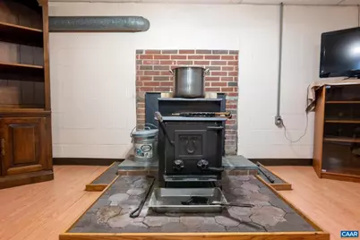 31 Wesley St, Stanardsville, VA 22973 - Photo 31