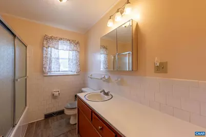31 Wesley St, Stanardsville, VA 22973 - Photo 25