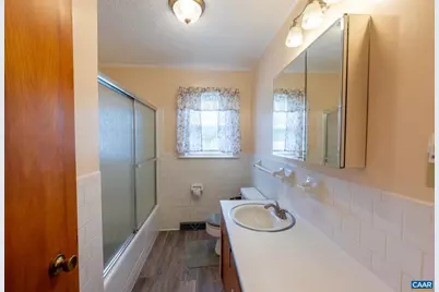 31 Wesley St, Stanardsville, VA 22973 - Photo 27