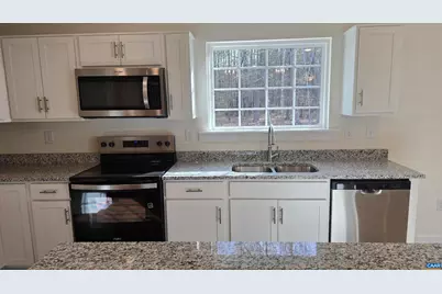 88 Martin Village Rd #MV 16D, Louisa, VA 23093 - Photo 13