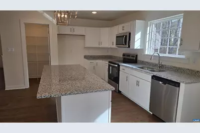 88 Martin Village Rd #MV 16D, Louisa, VA 23093 - Photo 9