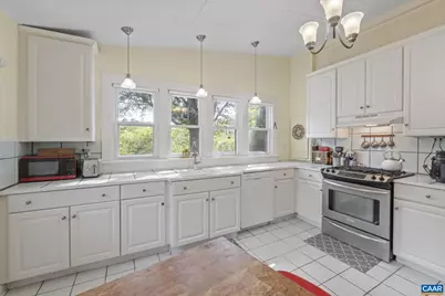 58 Church St, Palmyra, VA 22963 - Photo 11