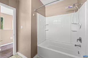 58 Iris Ln, Louisa, VA 23093 - Photo 9