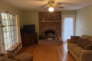 5051 Shannon Hill Rd, Kents Store, VA 23084 - Photo 9